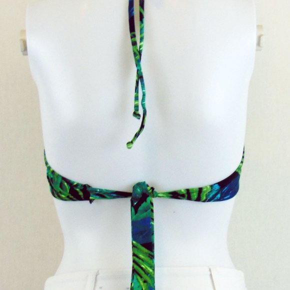 Ardene Swim Tropical Print Cross Over Bikini Top - Picture 2 of 3